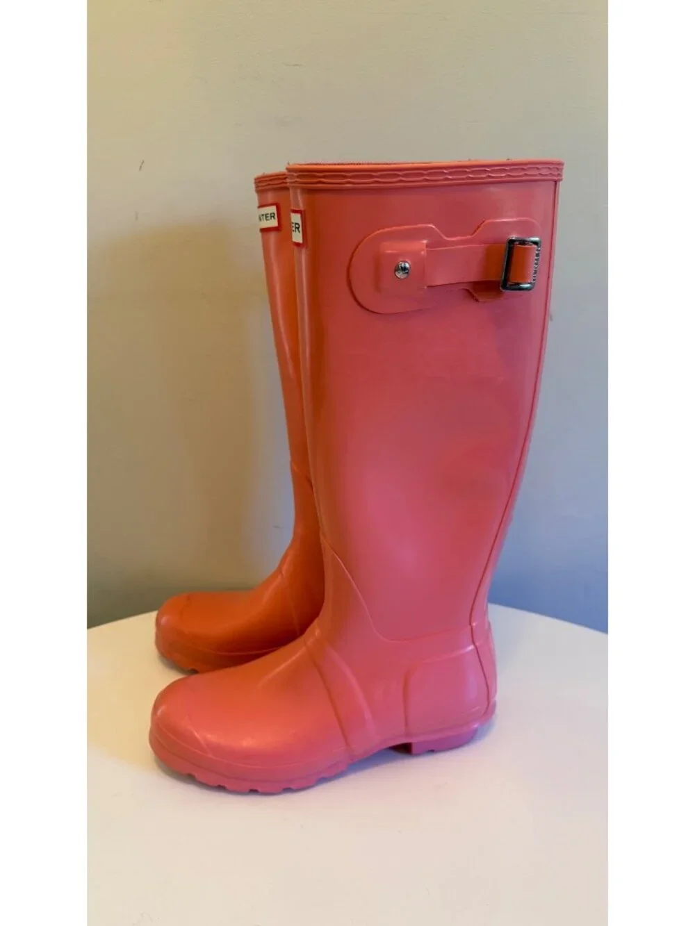 Hunter Womens Tall Pink Rain Boots Size 7 Durable Rubber Waterproof